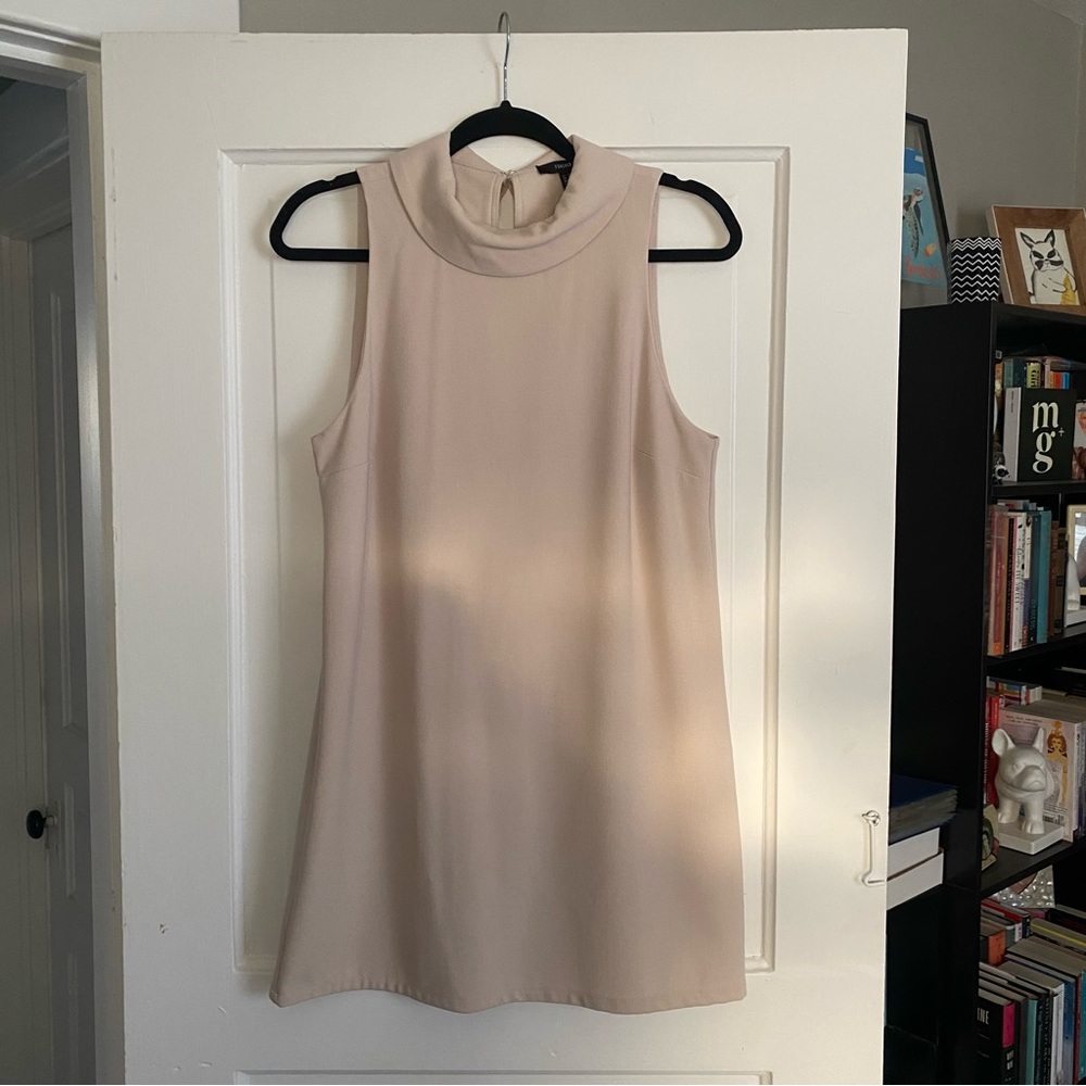 Forever 21 60’s Inspired Cream Dress Size S
